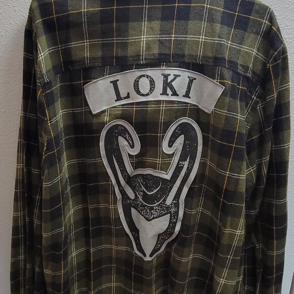 Our Universe Marvel Loki Plaid Woven Button-Up - Picture 1 of 3